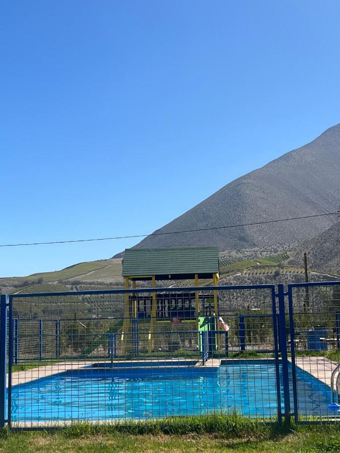 Cabanas Vicuna Cielo De Peralillo - Valle De Elqui Exterior photo